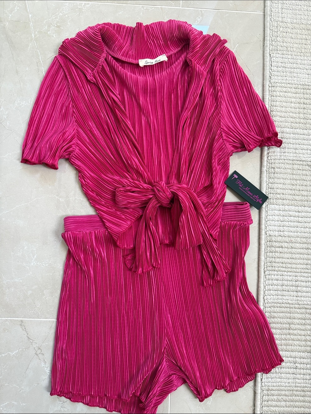 Pleated Tie-Front Short Set - Fuchsia